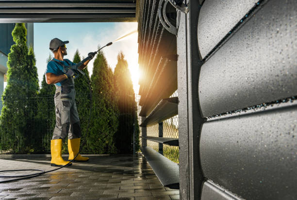 Best Building Exterior Pressure Washing in Kaukauna, WI